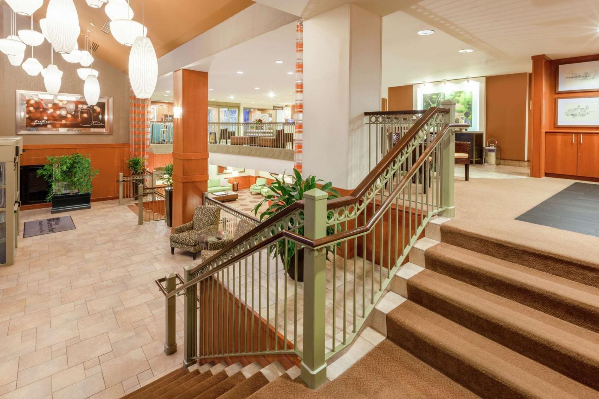 Hilton Garden Inn Pittsburgh University Place Exterior photo