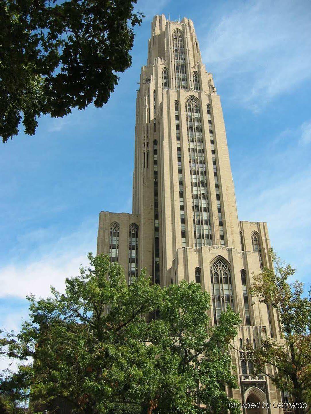Hilton Garden Inn Pittsburgh University Place Exterior photo
